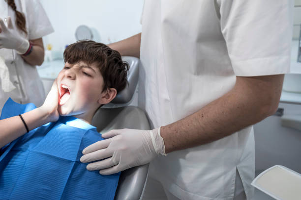 Best Emergency Treatment for Dental Infections or Abscesses in Lazy Mountain, AK